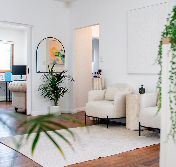 interior clinic of dr tranter aesthetics in byron bay